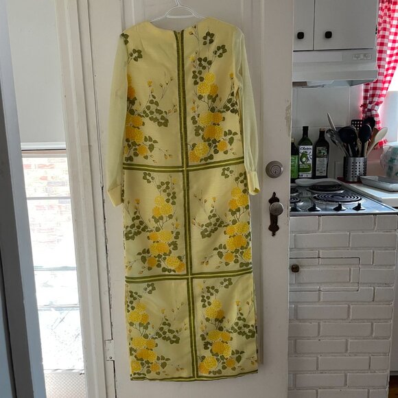 1970s Yellow Floral Vintage  Midi Chiffon Dress - Picture 2 of 6